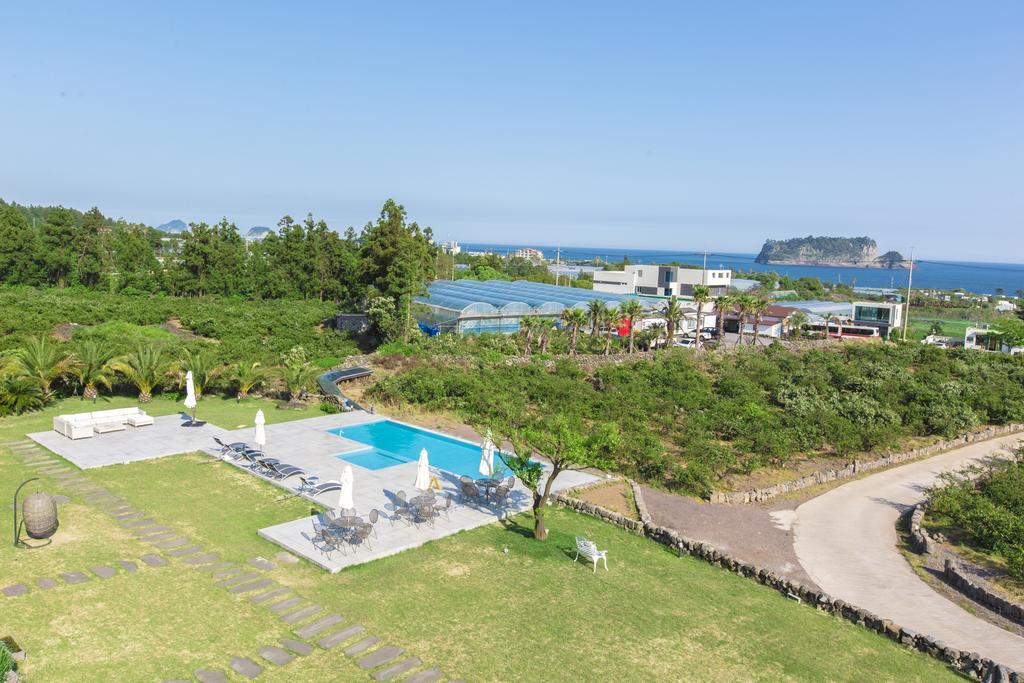 Laotzu Resort Seogwipo Extérieur photo